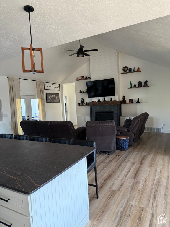 Photo 7 for MLS #2119101 at 1591 S River Rock Way