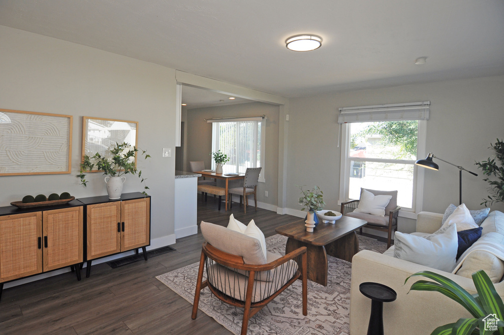 230 S LAKEVIEW DR Clearfield, UT 84015