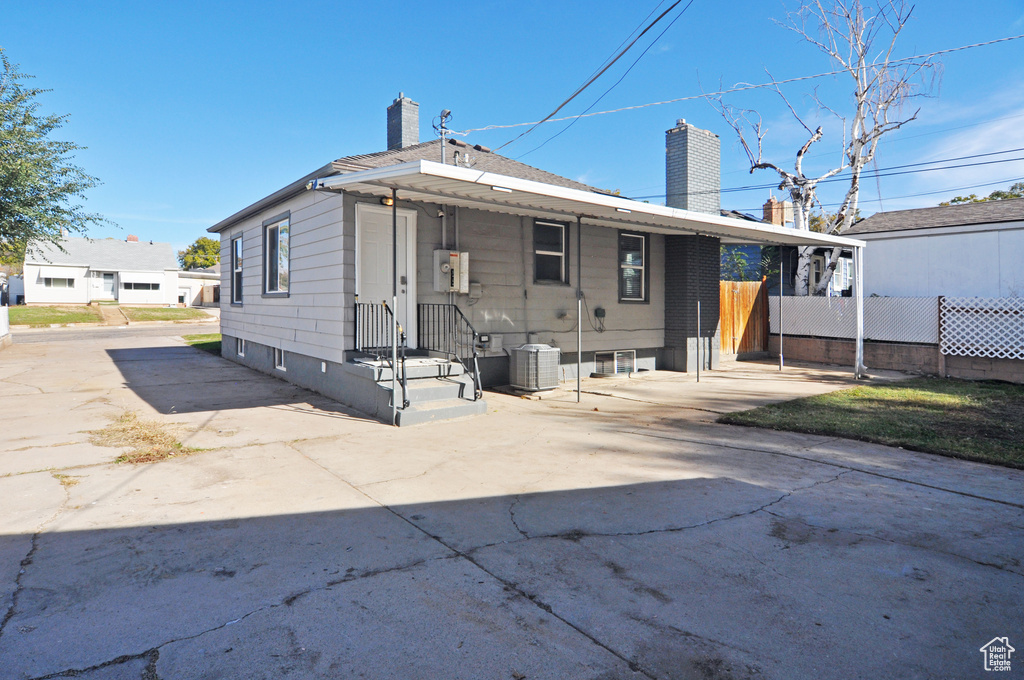 230 S LAKEVIEW DR Clearfield, UT 84015