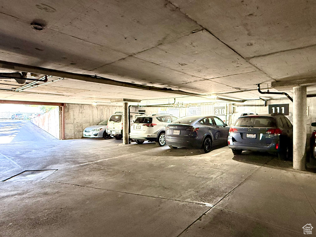 Photo 14 for MLS #2119115 at 836 N University Ave #111