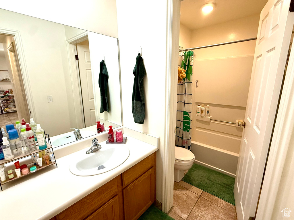 Photo 12 for MLS #2119115 at 836 N University Ave #111