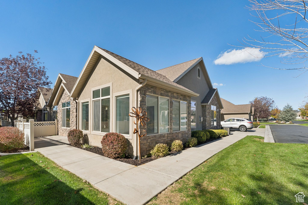 Photo 2 for MLS #2119118 at 877 W 1920 South #C