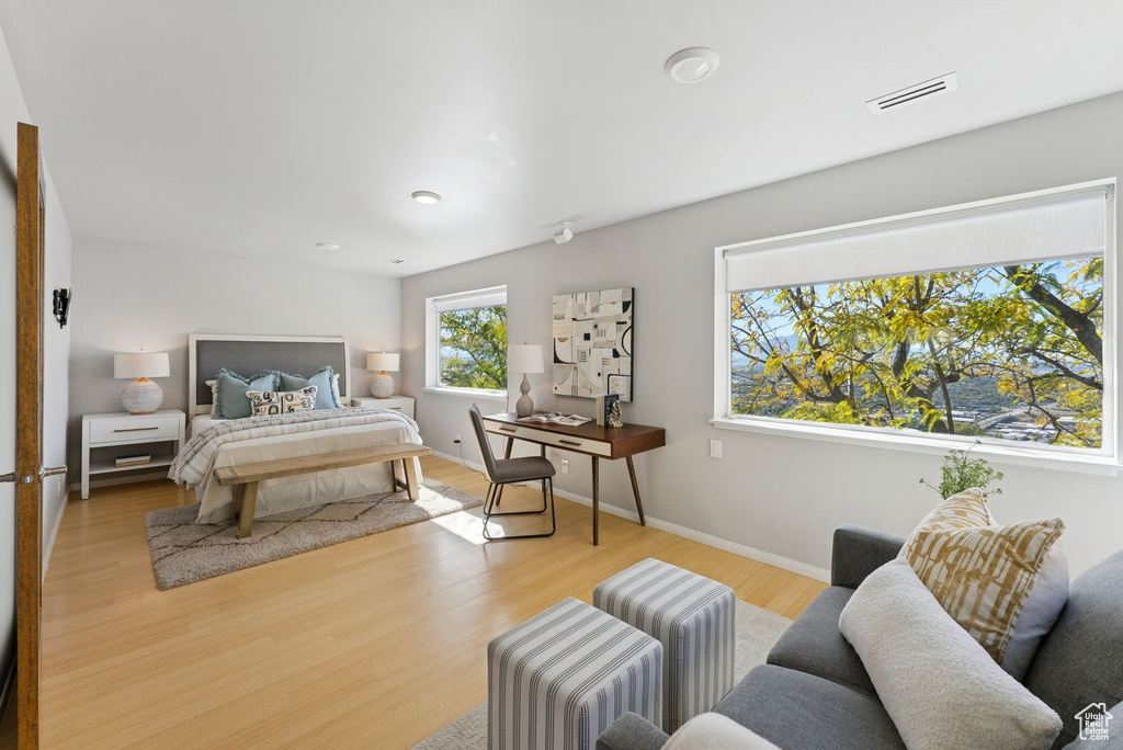 Photo 23 for MLS #2119128 at 719 N Eastcapitol Blvd