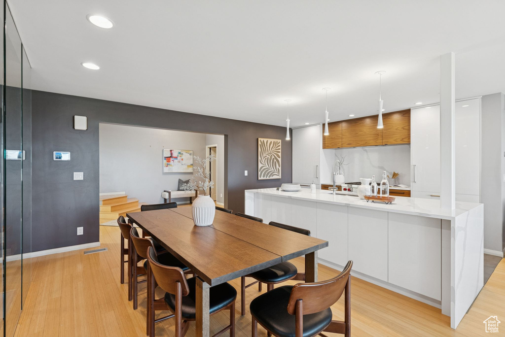 Photo 11 for MLS #2119128 at 719 N Eastcapitol Blvd