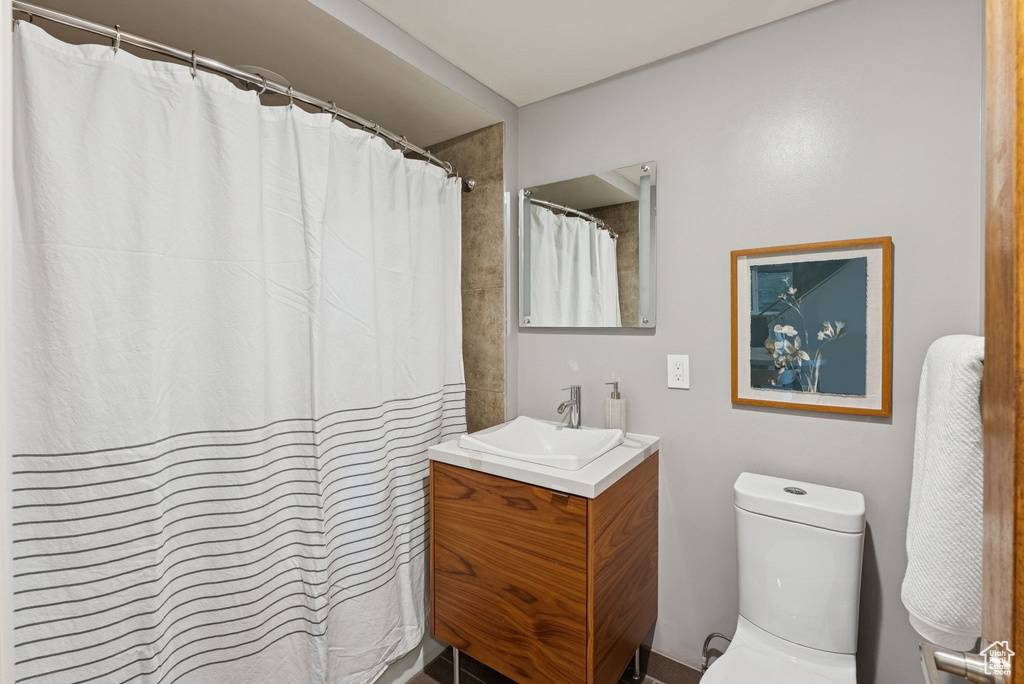 Photo 37 for MLS #2119128 at 719 N Eastcapitol Blvd