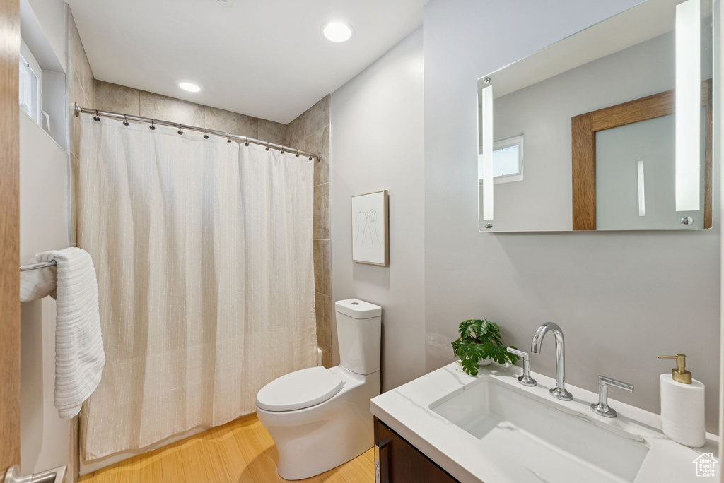 Photo 30 for MLS #2119128 at 719 N Eastcapitol Blvd