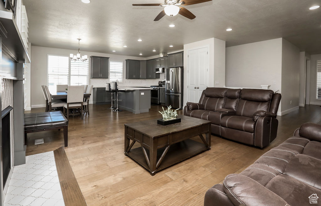 13592 S CONIE BELL DR Herriman, UT 84096