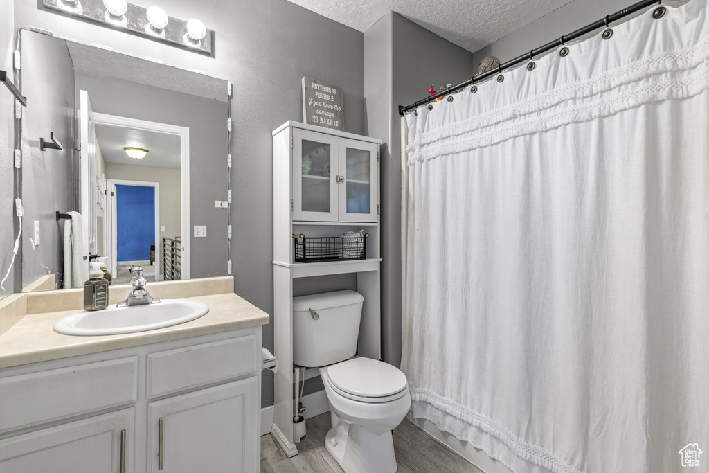 198 E CLERMONT LN Stansbury Park, UT 84074