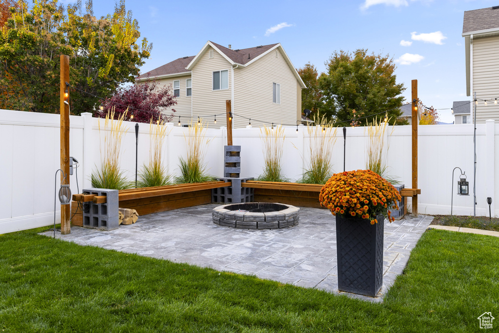 198 E CLERMONT LN Stansbury Park, UT 84074