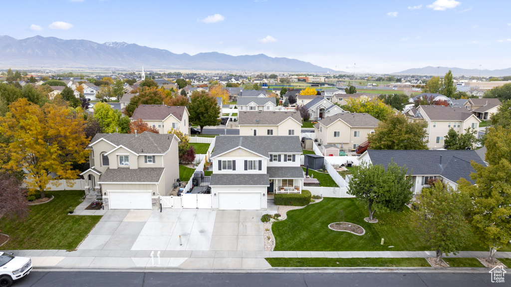 198 E CLERMONT LN Stansbury Park, UT 84074