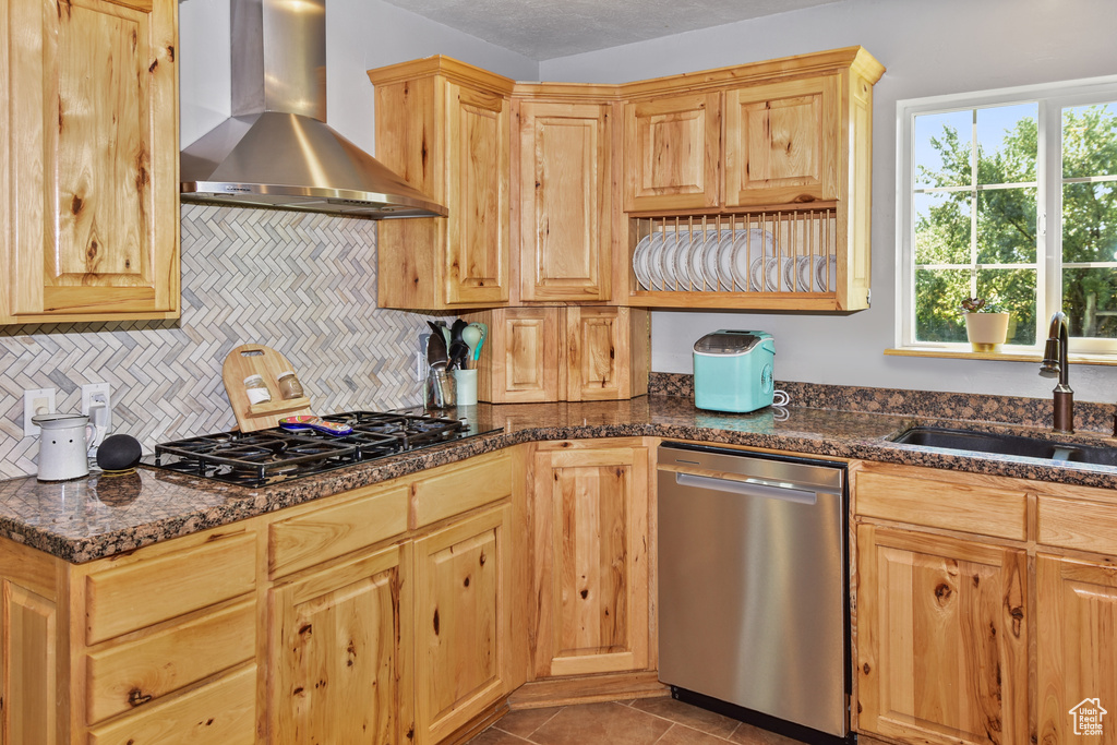 Photo 11 for MLS #2119149 at 2625 E Price