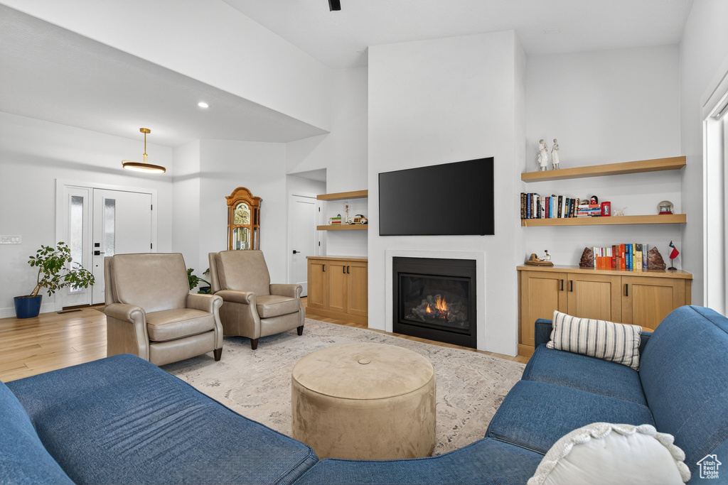 Photo 10 for MLS #2119151 at 177 W Canyon Crest Rd
