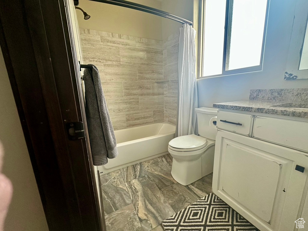 Photo 26 for MLS #2119157 at 2101 E Goose Ranch Rd