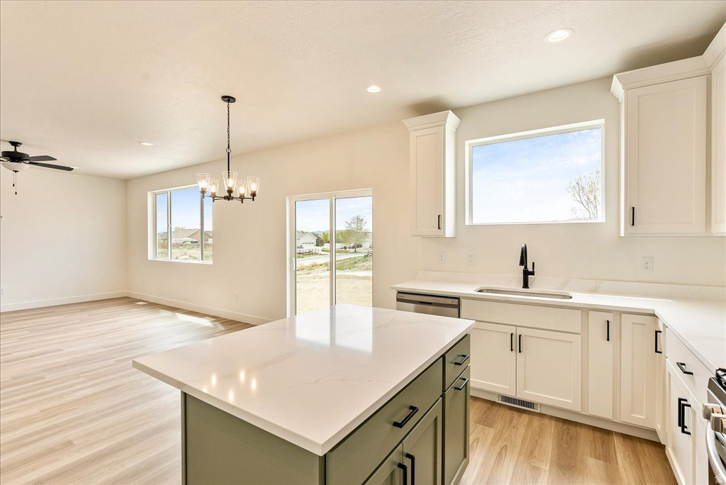 3661 N COLUMBINE WAY #382 Eagle Mountain, UT 84005