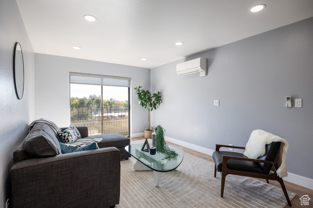 Photo 4 for MLS #2119159 at 339 E 600 South #1412