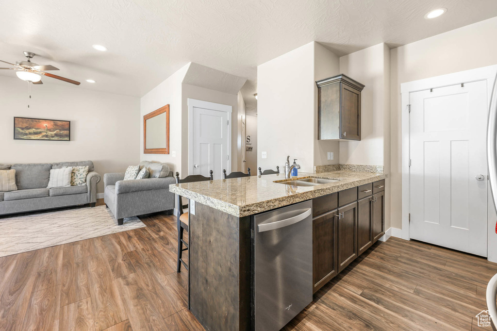 Photo 6 for MLS #2119161 at 7401 N Hutch Ln