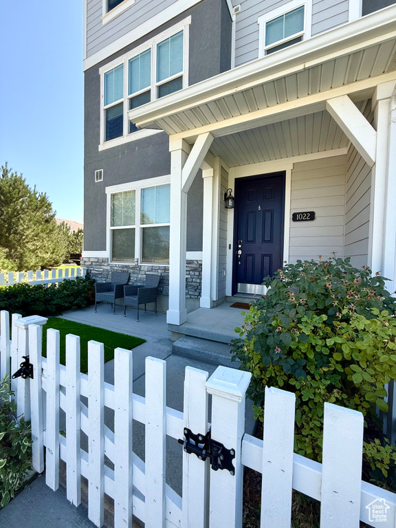 Photo 5 for MLS #2119165 at 1022 W Painted Horse Ln