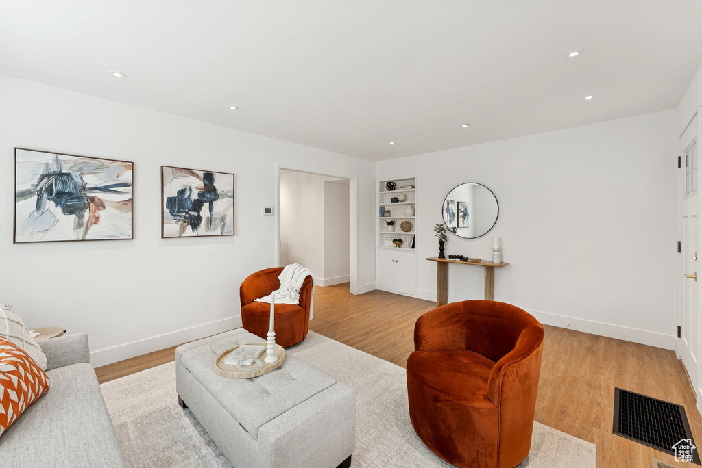 3206 S IMPERIAL ST Millcreek, UT 84106