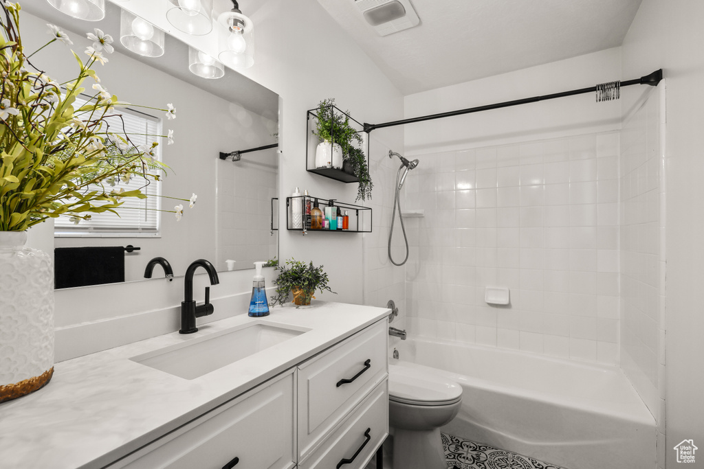 Photo 17 for MLS #2119168 at 203 W 4900 South #3