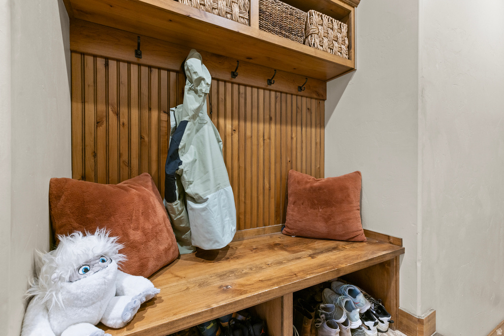 823 W SUMMIT HAVEN CIR Francis, UT 84036