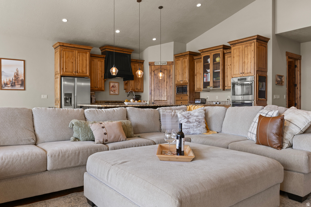 823 W SUMMIT HAVEN CIR Francis, UT 84036