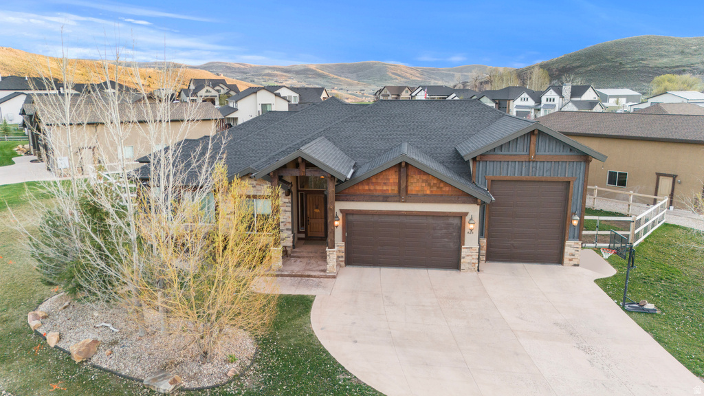 823 W SUMMIT HAVEN CIR Francis, UT 84036