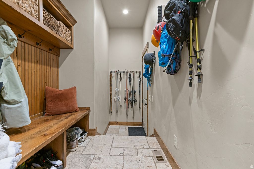 823 W SUMMIT HAVEN CIR Francis, UT 84036
