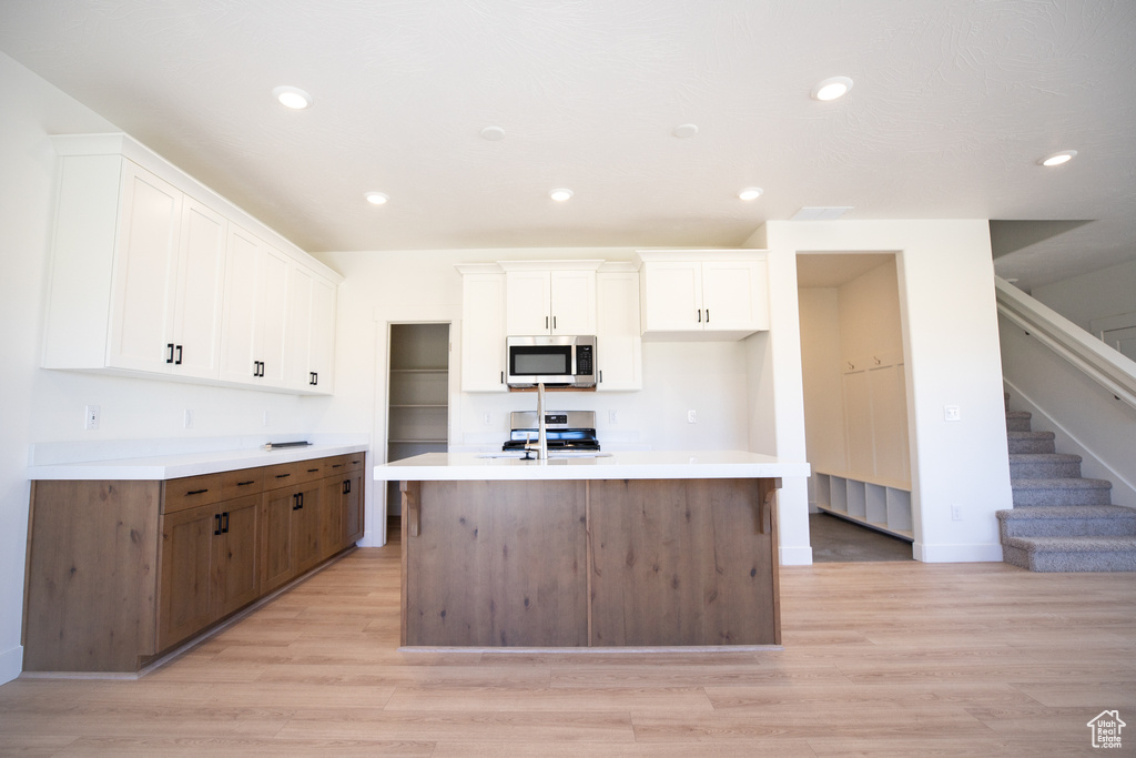 Photo 3 for MLS #2119174 at 1084 N 1020 West