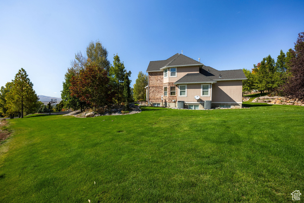 Photo 8 for MLS #2119178 at 2960 N Ridge View Dr