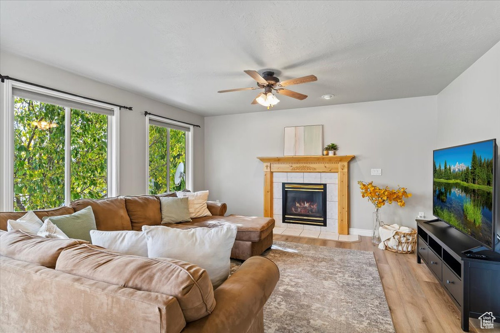 Photo 8 for MLS #2119196 at 9 W 2150 North