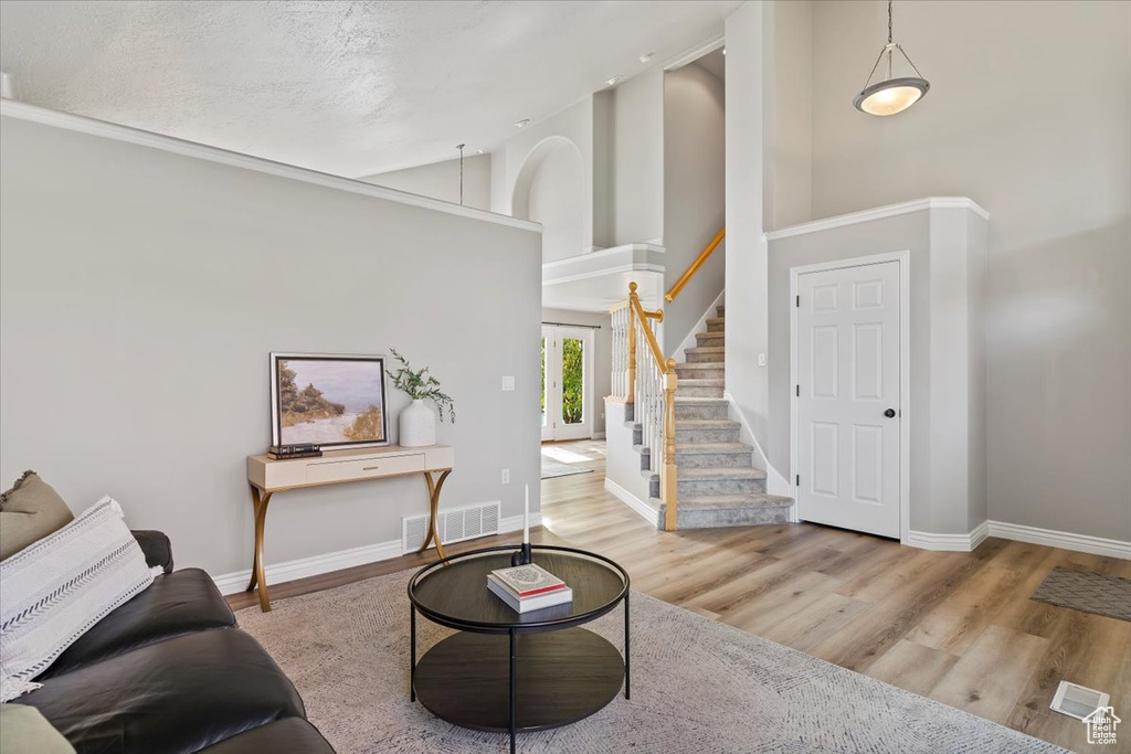 Photo 5 for MLS #2119196 at 9 W 2150 North