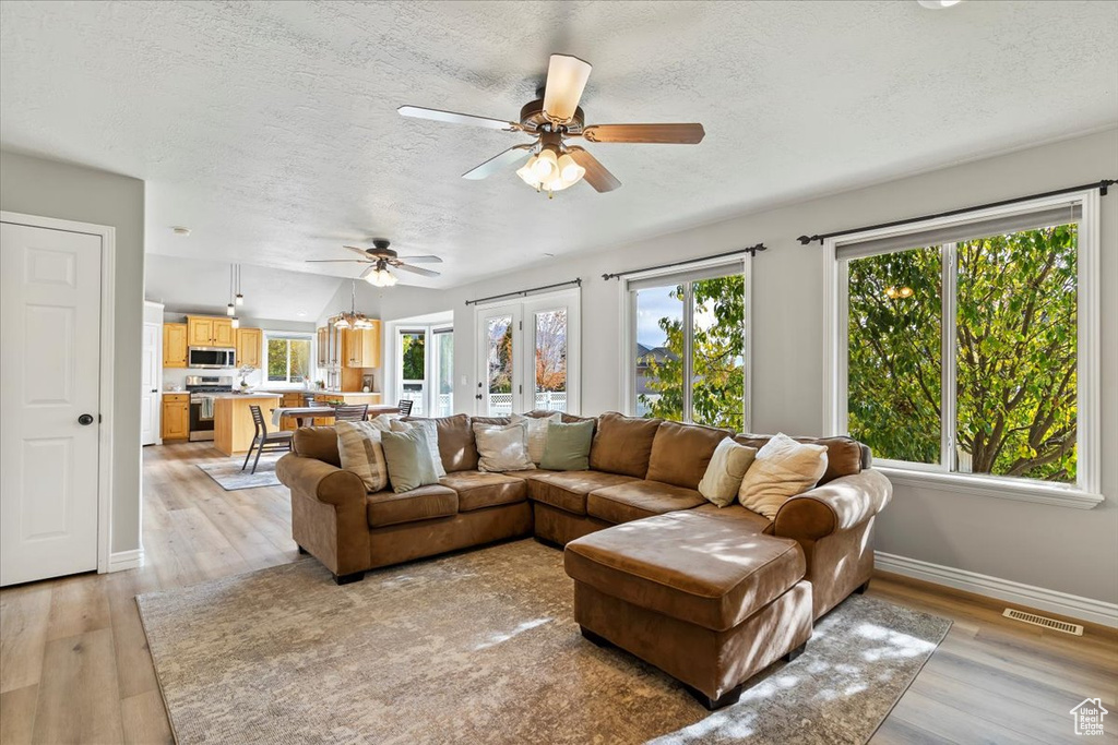 Photo 9 for MLS #2119196 at 9 W 2150 North