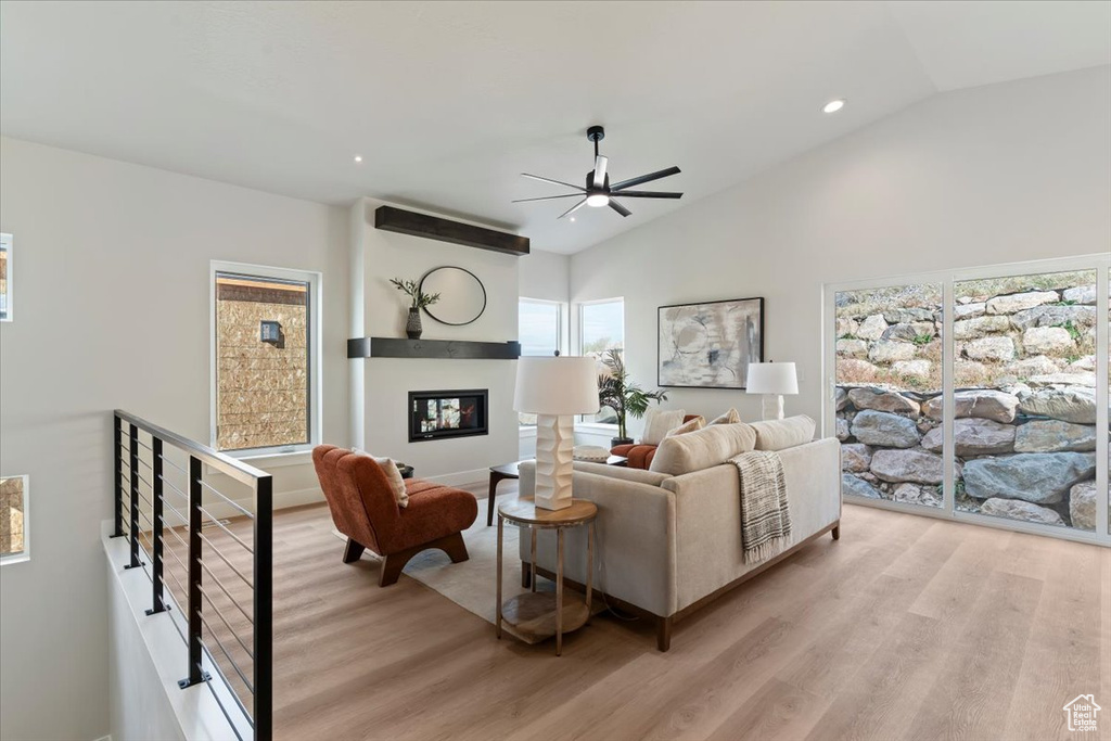 Photo 7 for MLS #2119200 at 572 S Elena Ln