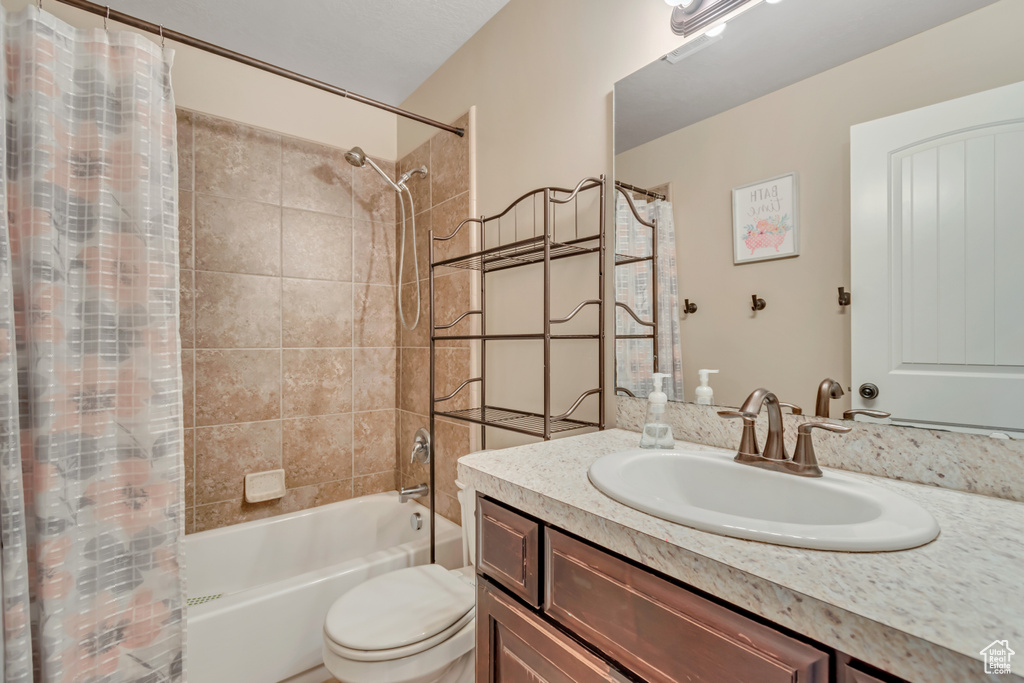 2241 W 2475 N Clinton, UT 84015