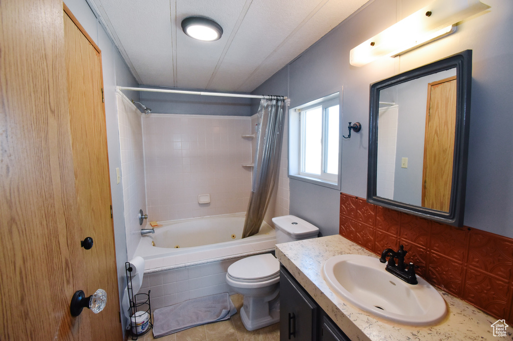 Photo 6 for MLS #2119220 at 629 E Millard St
