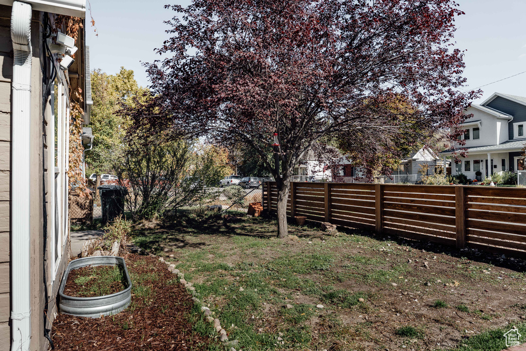 Photo 3 for MLS #2119235 at 337 N Marion St