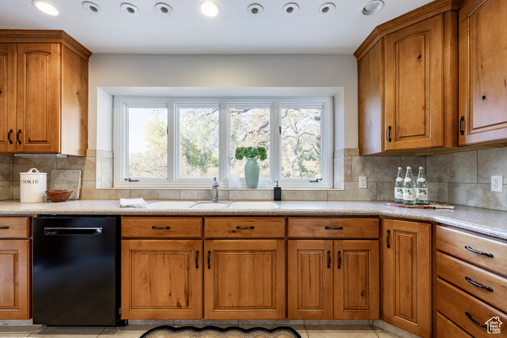 Photo 14 for MLS #2119237 at 388 Quail Run Rd