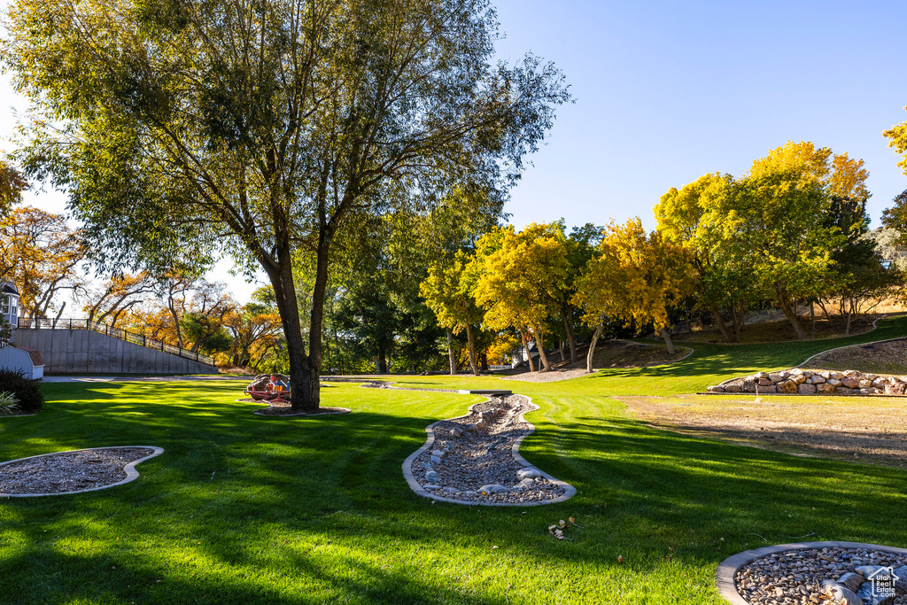 Photo 5 for MLS #2119237 at 388 Quail Run Rd