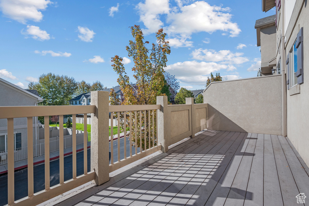 Photo 10 for MLS #2119239 at 927 N Independence Ave
