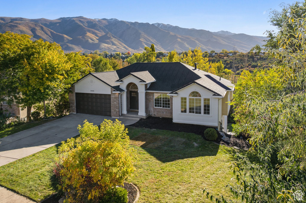 Photo 4 for MLS #2119241 at 1444 E 2400 North