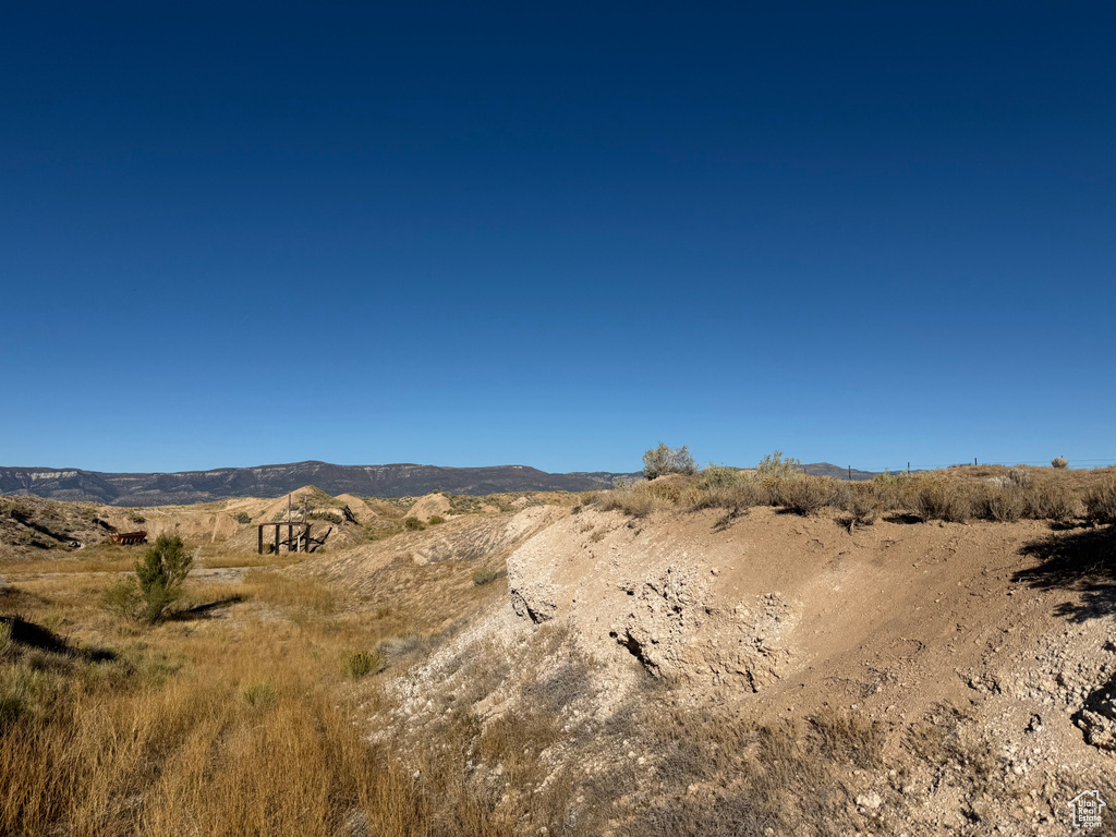 10 S HWY 117 Chester, UT 84623