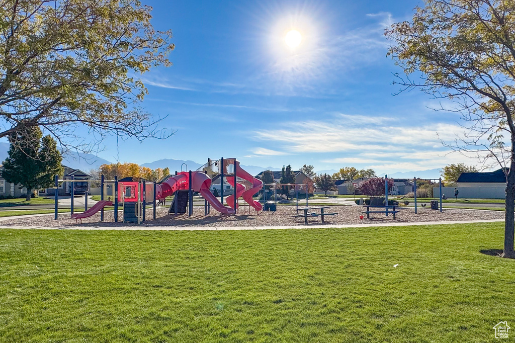 Photo 72 for MLS #2119257 at 213 W Arbor Dr
