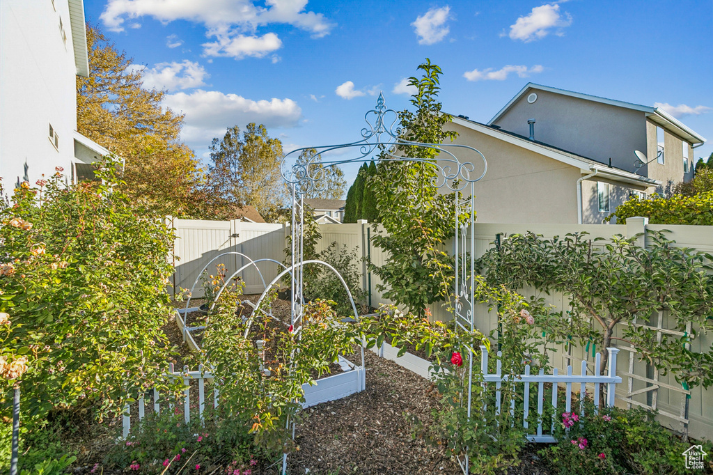 Photo 115 for MLS #2119257 at 213 W Arbor Dr