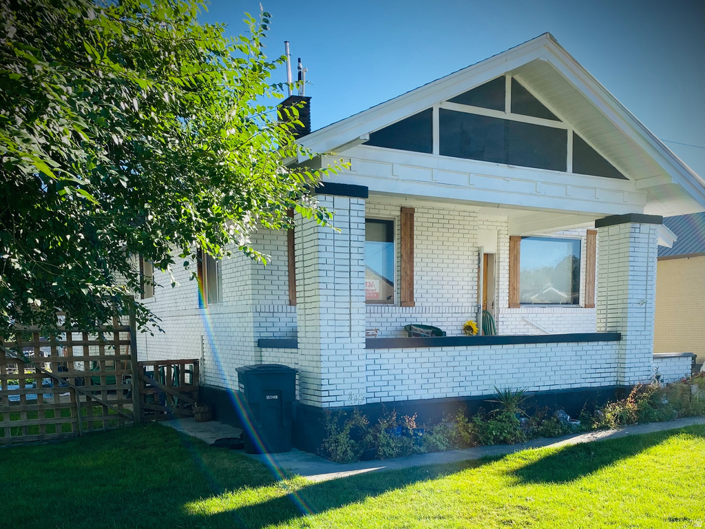 25 W MAIN ST Moroni, UT 84646