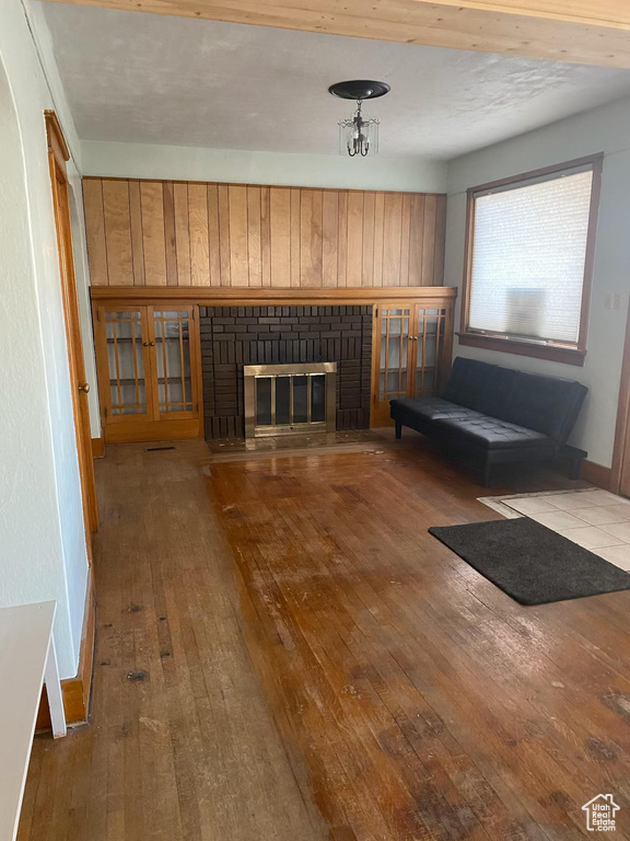 Photo 2 for MLS #2119261 at 25 W Main St