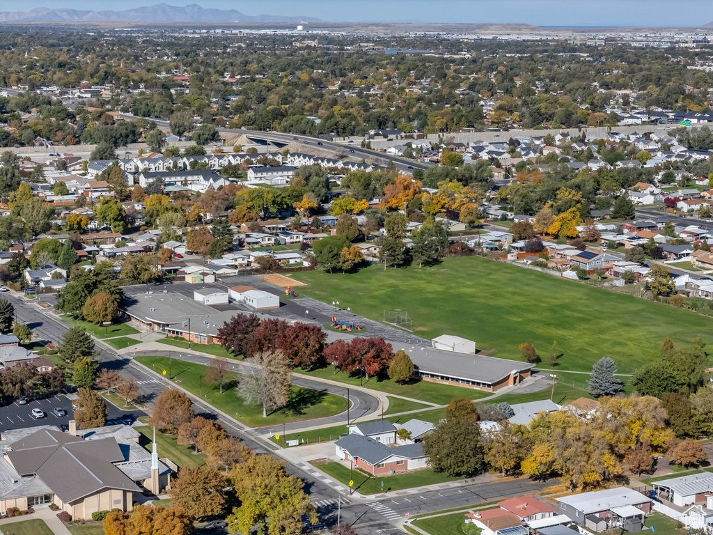 4292 S EL CAMINO ST Taylorsville, UT 84129