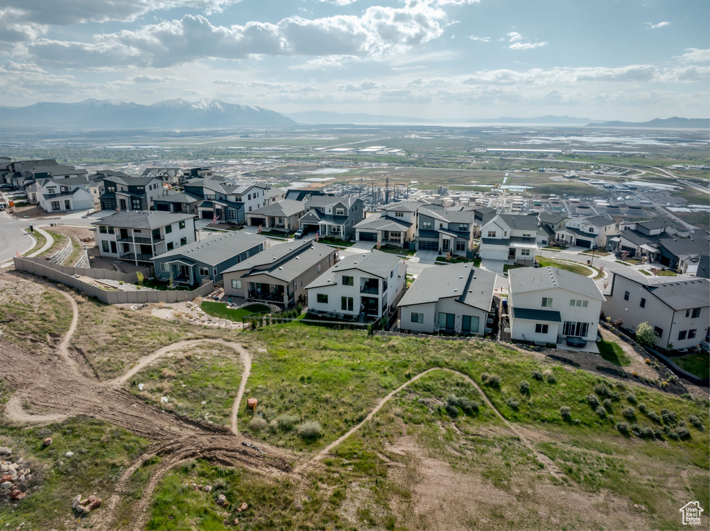 789 S MILLER AVE North Salt Lake, UT 84054