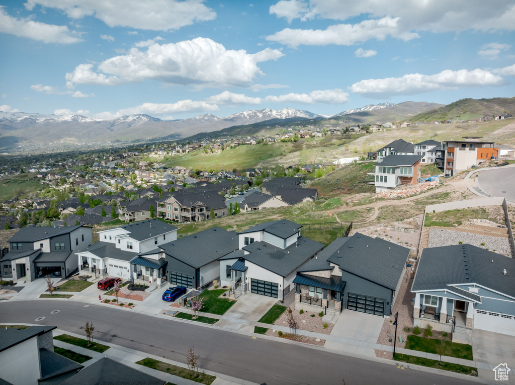 789 S MILLER AVE North Salt Lake, UT 84054