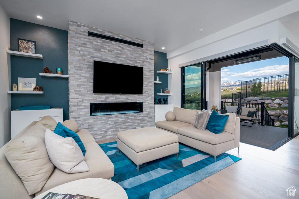 789 S MILLER AVE North Salt Lake, UT 84054