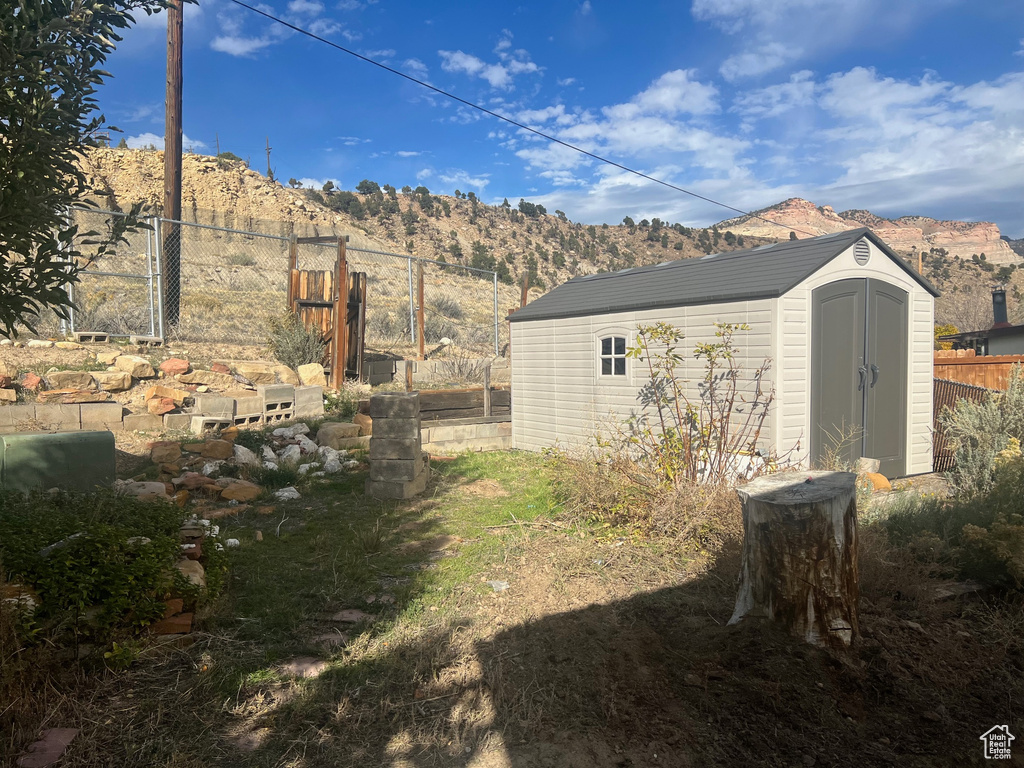 Photo 31 for MLS #2119285 at 819 Castle Gate Cir